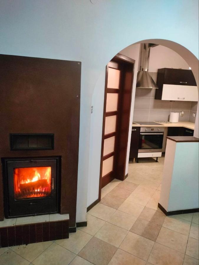 Urocze Studia W Lomiankach, 1- Z Sauna I Tarasem, 2- Z Kominkiem, 3- Ekonomiczne, 7Km Metro Mlociny Warszawa Łomianki المظهر الخارجي الصورة