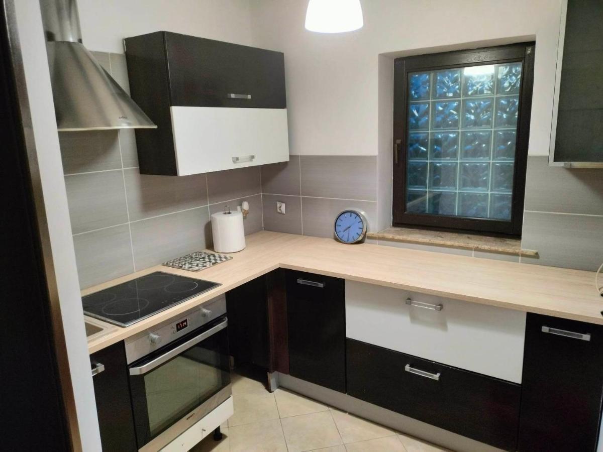 Urocze Studia W Lomiankach, 1- Z Sauna I Tarasem, 2- Z Kominkiem, 3- Ekonomiczne, 7Km Metro Mlociny Warszawa Łomianki المظهر الخارجي الصورة